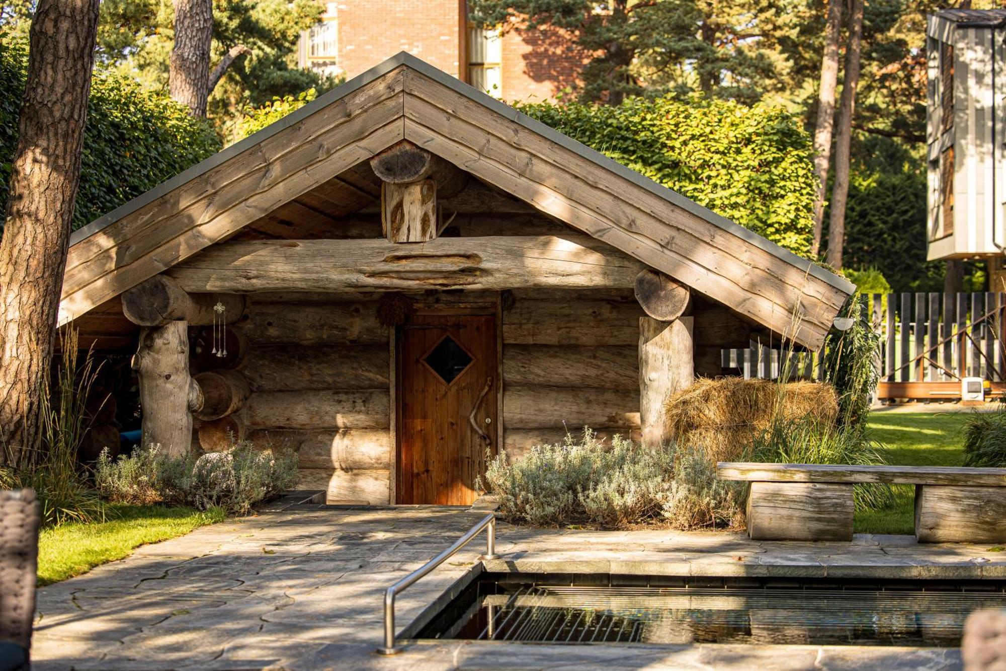 Palanga Life Balance Spa Hotel 外观 照片 The Chapel of Memories