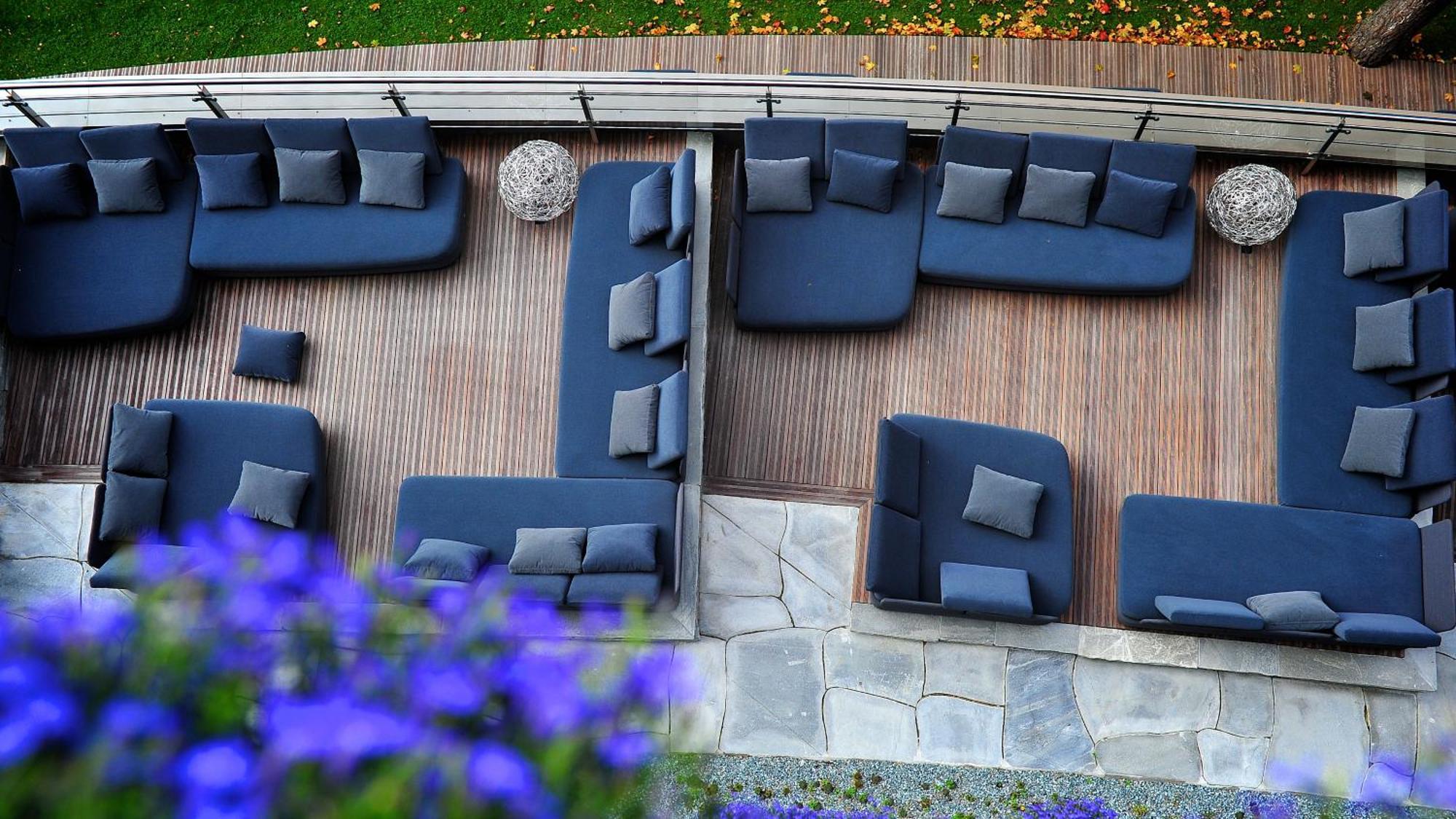 Palanga Life Balance Spa Hotel 外观 照片 Outdoor furniture
