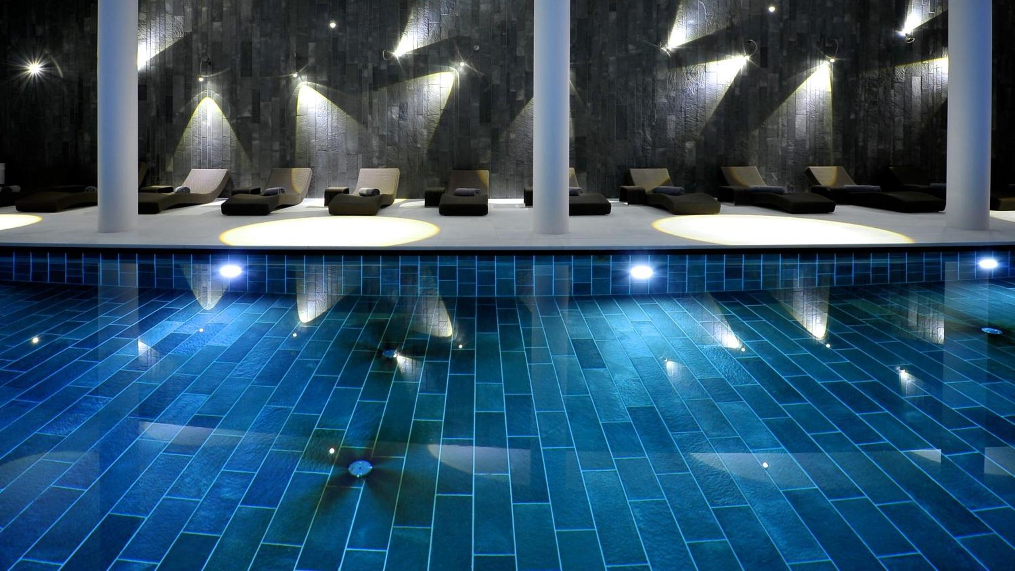 Palanga Life Balance Spa Hotel 外观 照片 The pool at the spa